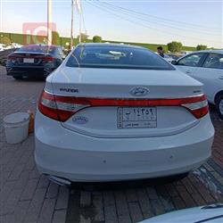 هيونداي أزيرا